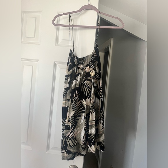 Volcom beach mini dress - Picture 2 of 2